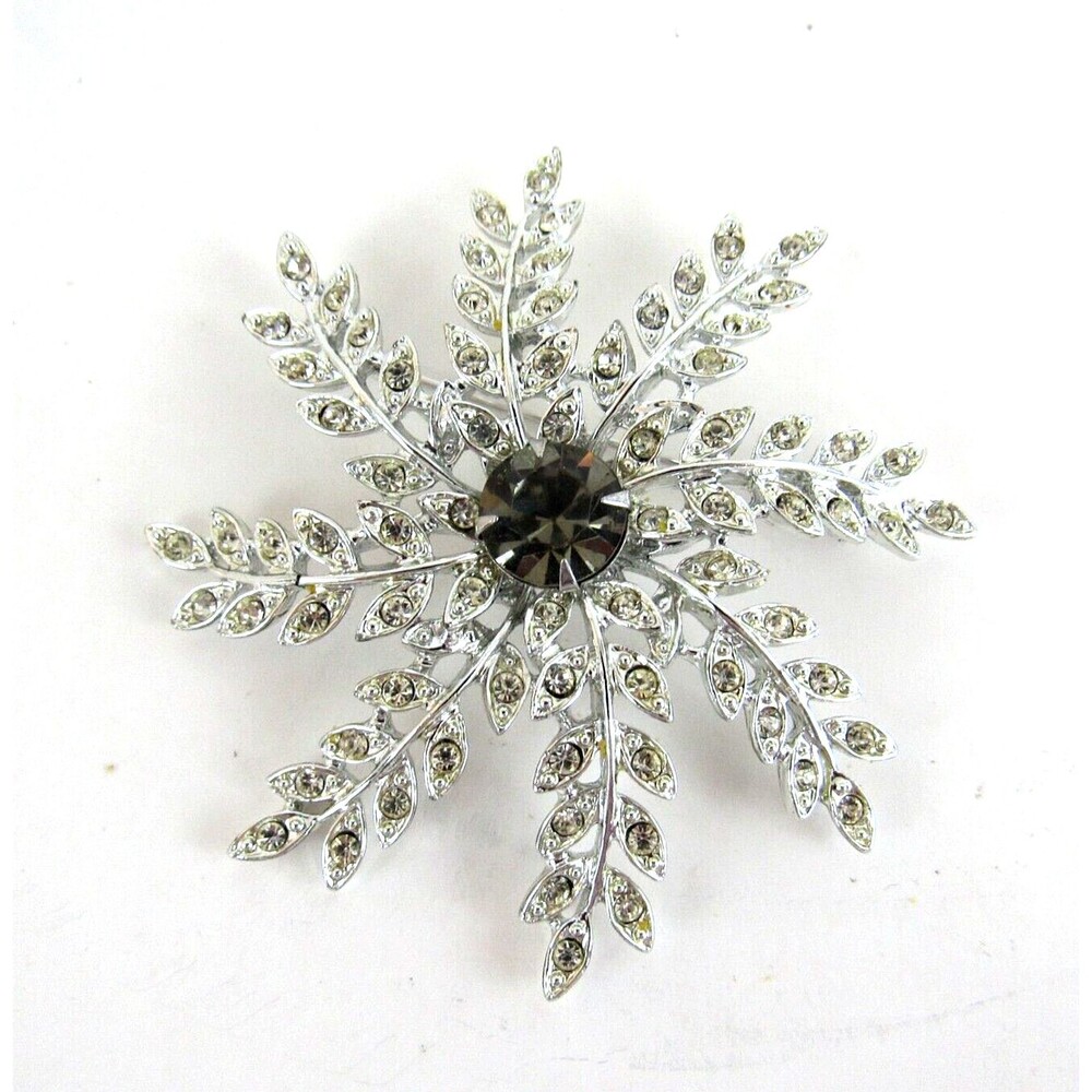 Vintage Sarah Coventry " Evening Snowflake" Large Holiday Rhinestone Brooch Pin